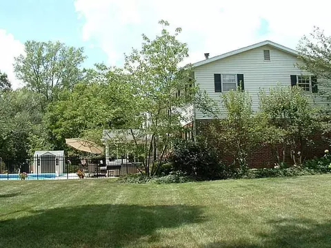 255 Meadow Ln, Springfield, OH 45505 photo 24