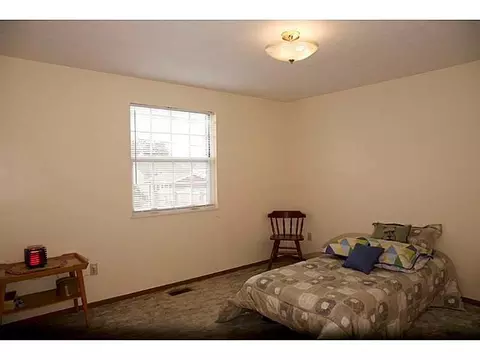 3957 Tacoma, Springfield, OH 45503 photo 10
