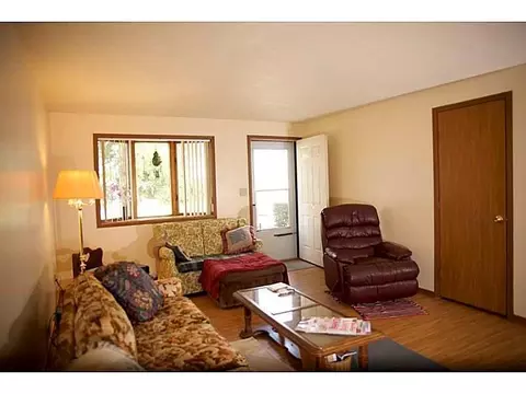 3957 Tacoma, Springfield, OH 45503 photo 2