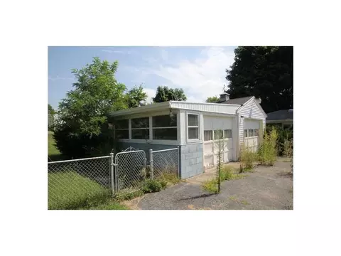 1338 Rutland, Springfield, OH 45505 photo 2