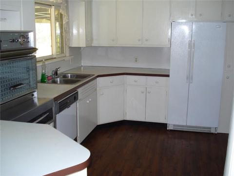 983 Moorefield Rd, Springfield, OH 45502 photo 3
