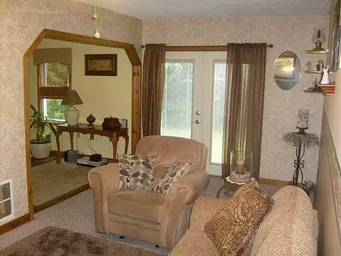 4177 New Carlisle, Springfield, OH 45504 photo 5