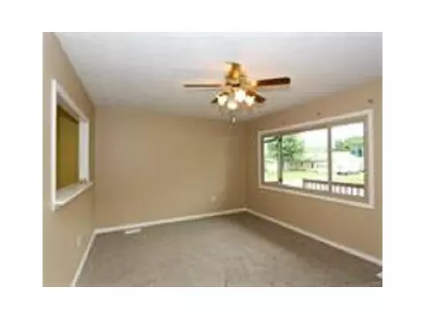 5666 Sharp, Dayton, OH 45432 photo 5
