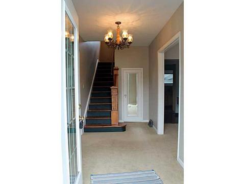 112 N Kensington, Springfield, OH 45504 photo 2