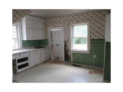 323 E Franklin, Kenton, OH 43326 photo 8