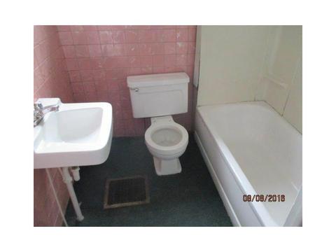 323 E Franklin, Kenton, OH 43326 photo 10