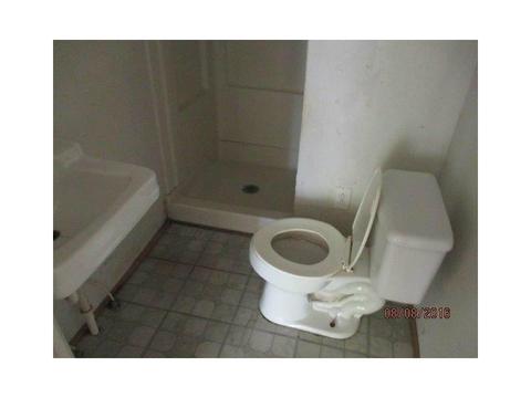 323 E Franklin, Kenton, OH 43326 photo 13