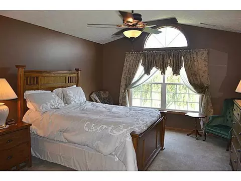 678 Timberview, Springfield, OH 45502 photo 13
