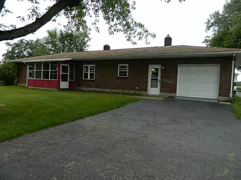 3331 Troy Rd, Springfield, OH 45504 photo 2