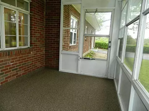 3331 Troy Rd, Springfield, OH 45504 photo 3