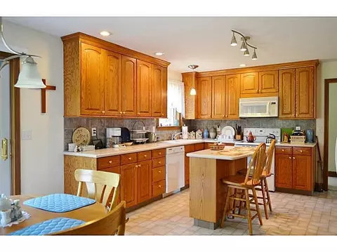 1960 Shrine Rd, Springfield, OH 45502 photo 10