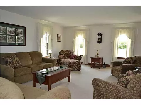 1960 Shrine Rd, Springfield, OH 45502 photo 5