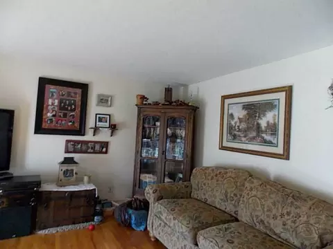 5237 Taywell Dr, Springfield, OH 45503 photo 9