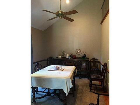 815 Riverside Dr, Springfield, OH 45504 photo 2