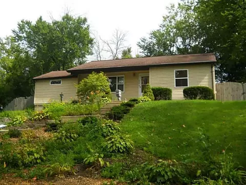 1832 Fairway, Springfield, OH 45504 photo 1