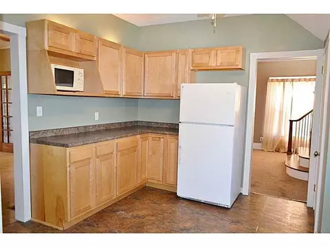 1328 N Limestone St, Springfield, OH 45503 photo 10