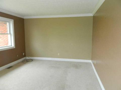 6115 Old Columbus Rd, Springfield, OH 45502 photo 2