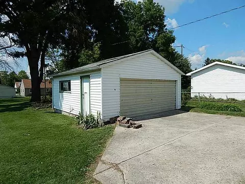 229 N Clairmont Ave, Springfield, OH 45503 photo 21