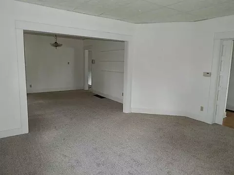 229 N Clairmont Ave, Springfield, OH 45503 photo 5