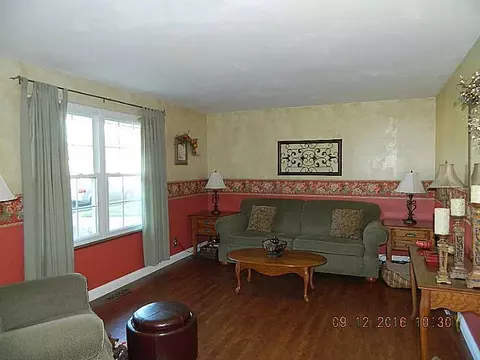 2324 Armstrong, Sidney, OH 45365 photo 3
