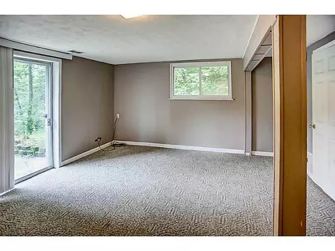 2857 Evergreen Dr, Springfield, OH 45504 photo 6