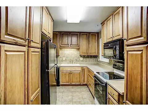 2857 Evergreen Dr, Springfield, OH 45504 photo 13
