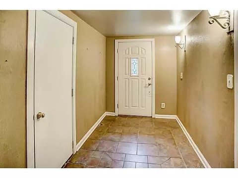 2857 Evergreen Dr, Springfield, OH 45504 photo 4