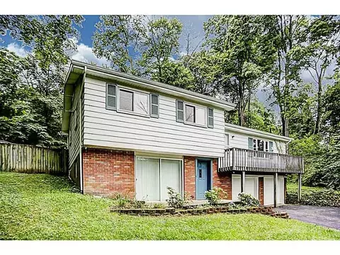 2857 Evergreen Dr, Springfield, OH 45504 photo 3