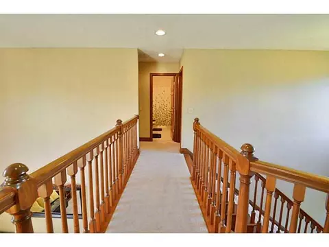 825 Willow Rd, Springfield, OH 45502 photo 16