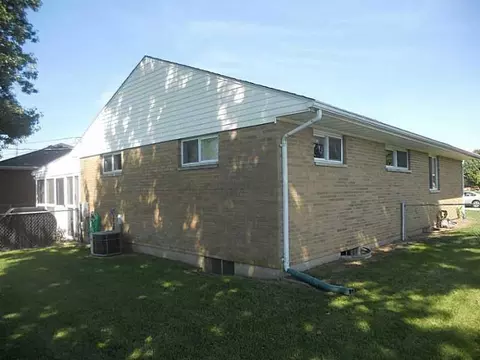 1113 Student, Springfield, OH 45503 photo 5