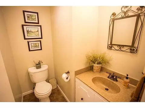 2743 Wellsford, Springfield, OH 45503 photo 11