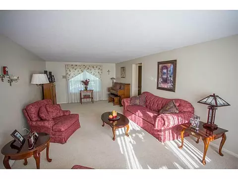 2743 Wellsford, Springfield, OH 45503 photo 14