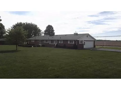 956 Cretcher Ave, De Graff, OH 43318 photo 4