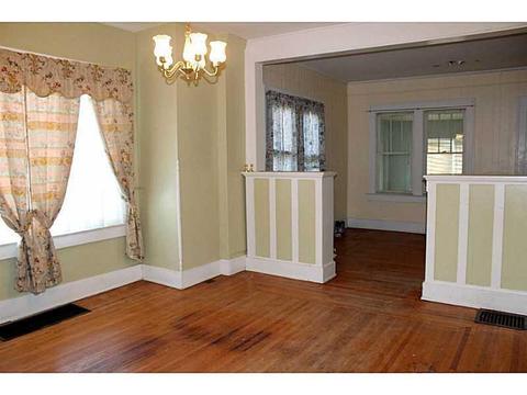 1555 S Limestone, Springfield, OH 45505 photo 7
