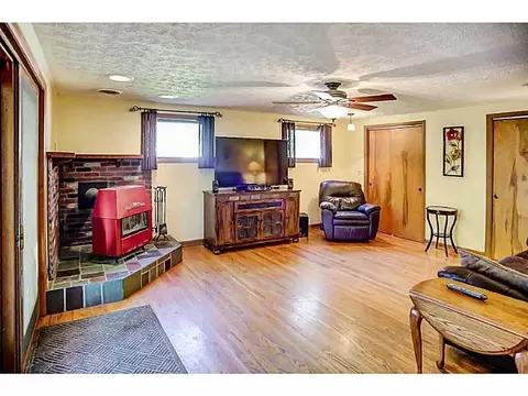 1711 Trinity Dr, Springfield, OH 45503 photo 11