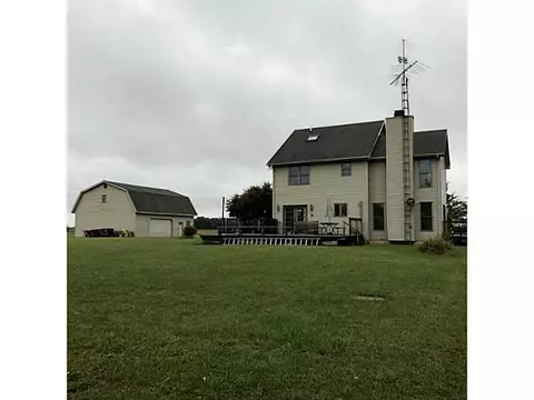 2045 Lindsey, Sidney, OH 45365 photo 2