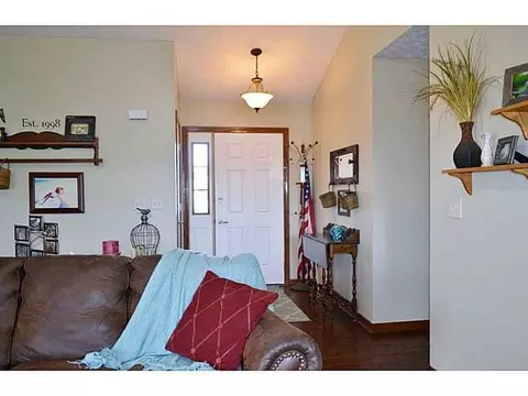 4047 Brookston Dr, Springfield, OH 45502 photo 4