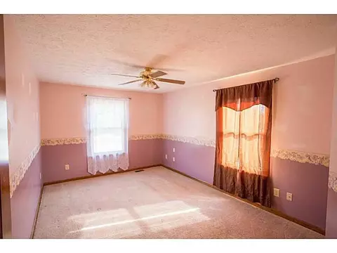 8335 Springfield Jamestown, Springfield, OH 45502 photo 17