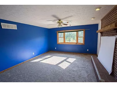 8335 Springfield Jamestown, Springfield, OH 45502 photo 9