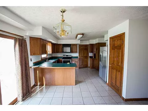 8335 Springfield Jamestown, Springfield, OH 45502 photo 8