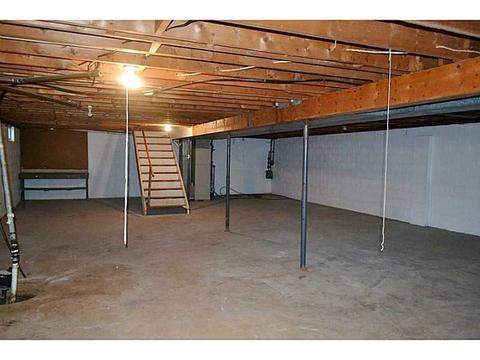 2246 E Home Rd, Springfield, OH 45503 photo 19