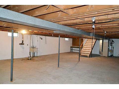 2246 E Home Rd, Springfield, OH 45503 photo 20