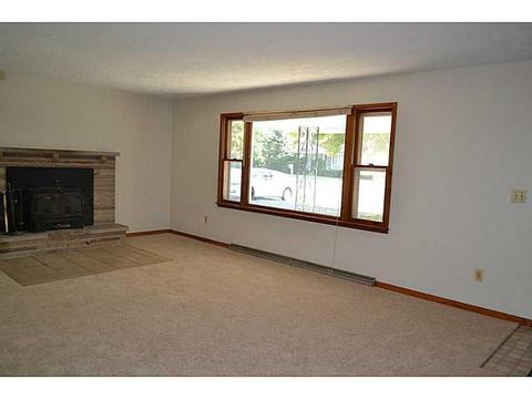 2246 E Home Rd, Springfield, OH 45503 photo 5