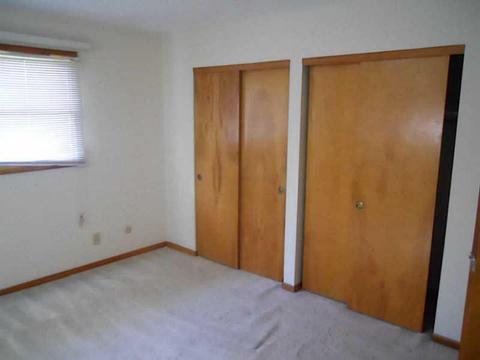 1646 Yorkshire Ct, Springfield, OH 45503 photo 5