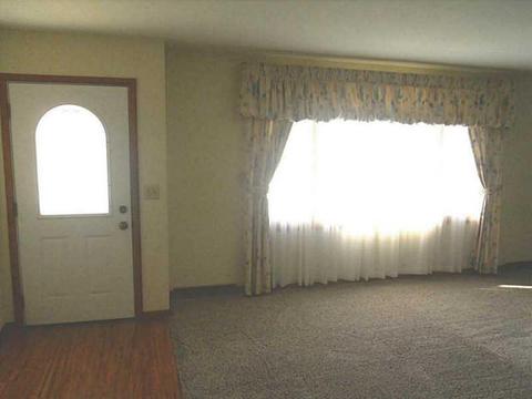 1646 Yorkshire Ct, Springfield, OH 45503 photo 2