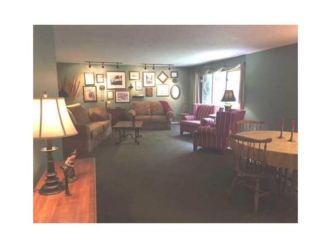 2421 Rebecca Dr, Springfield, OH 45503 photo 3