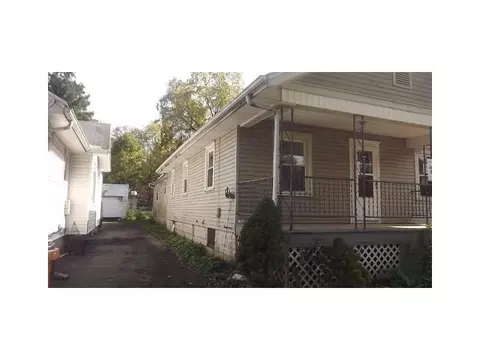 1106 Burt St, Springfield, OH 45505 photo 2