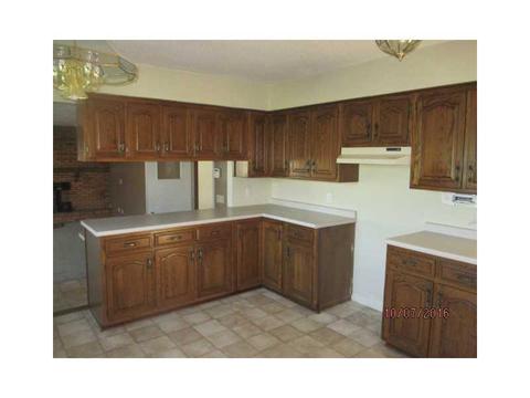 2500 N Thayer, Lima, OH 45801 photo 9