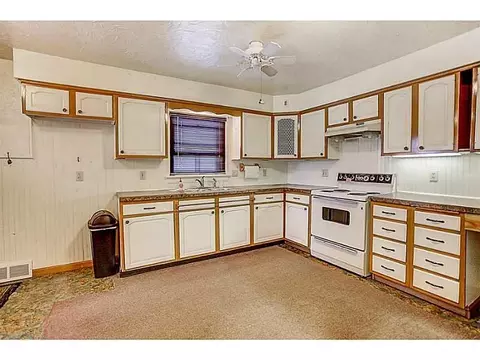 1314 N Plum St, Springfield, OH 45504 photo 11