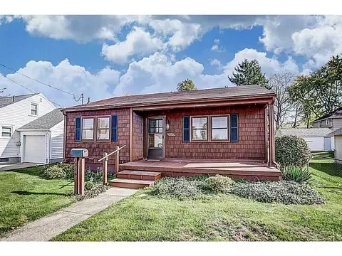 1314 N Plum St, Springfield, OH 45504 photo 1